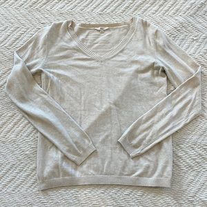 Mix Lightweight Vneck Cream Sweater - XS